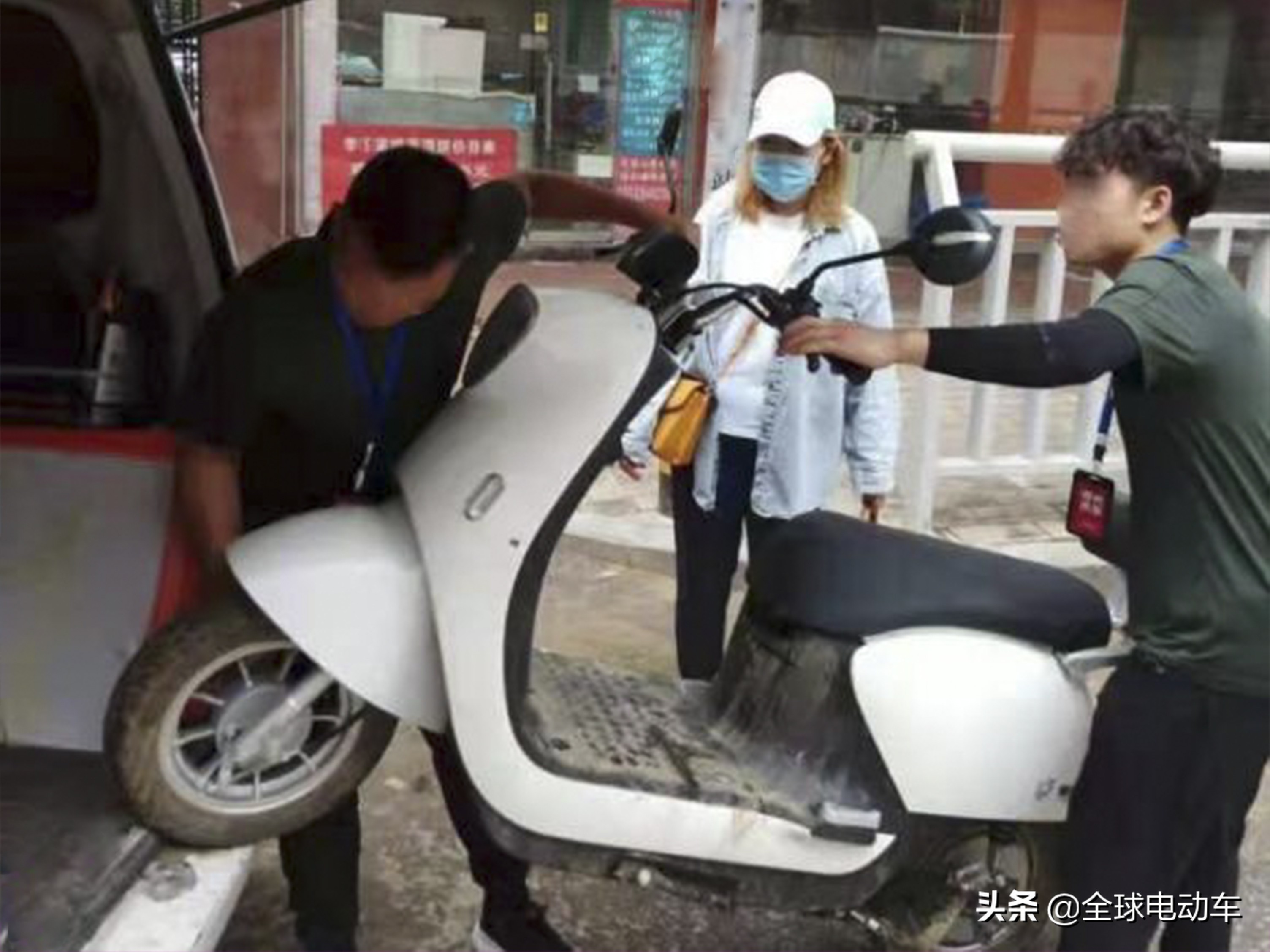 电动车淋雨或泡水后还能骑吗？雨天骑车六个技巧一起看 第7张