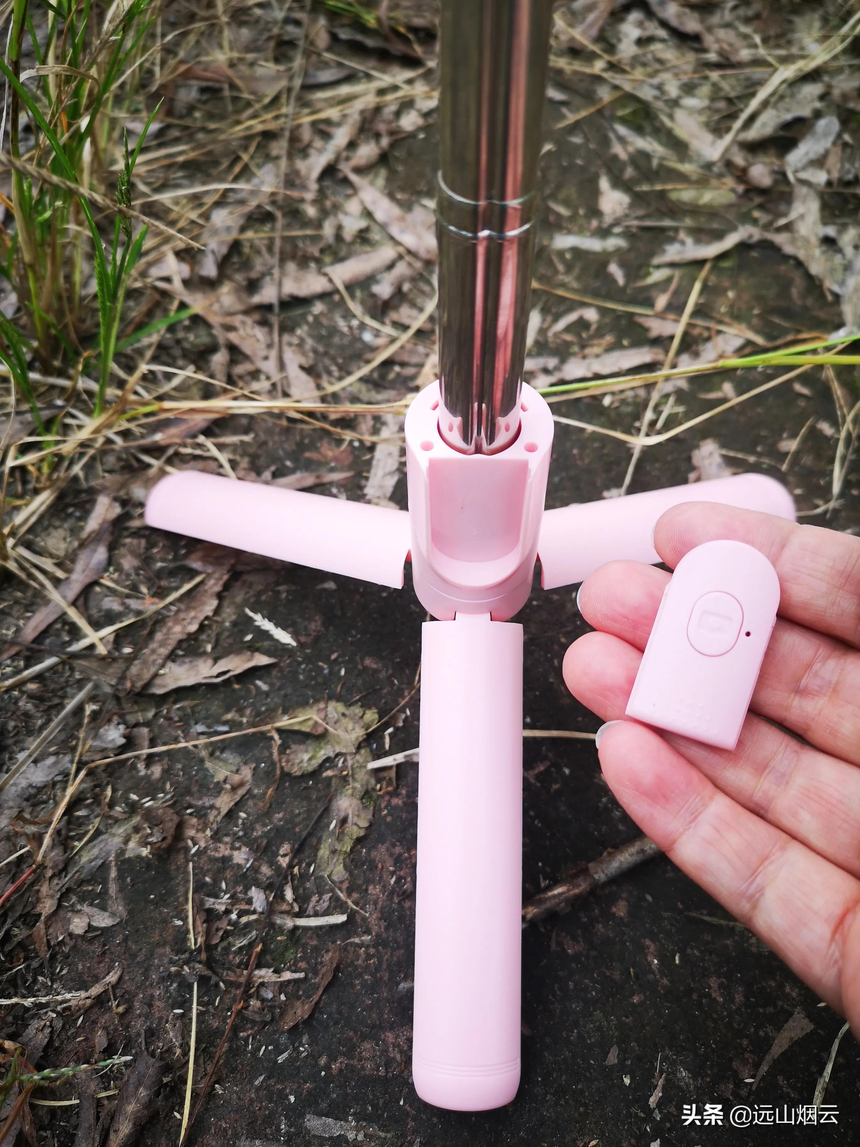 自拍器怎么使用（使用自拍杆的方法） 第11张