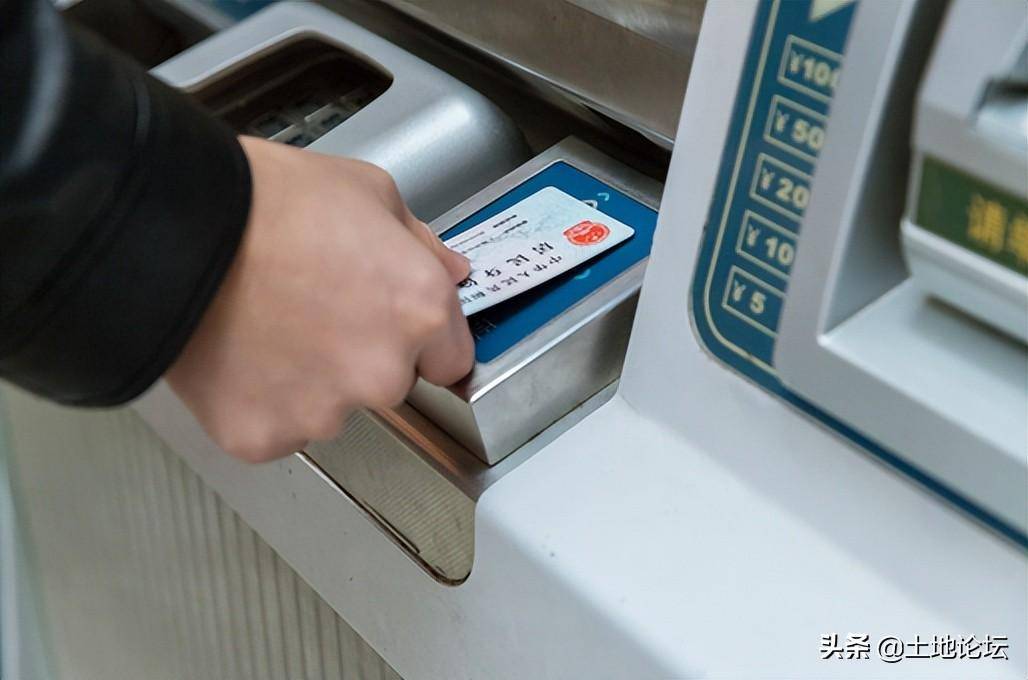 想迁户口需要什么条件（2022年户口迁移新政策） 第1张