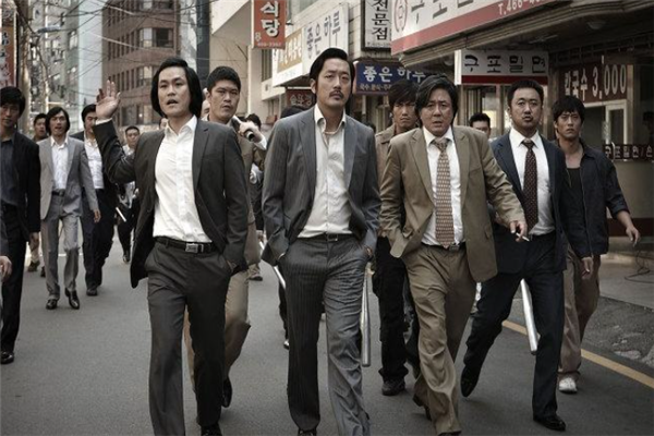 韩国十大黑帮电影 好看的韩国黑帮片排名推荐 第5张
