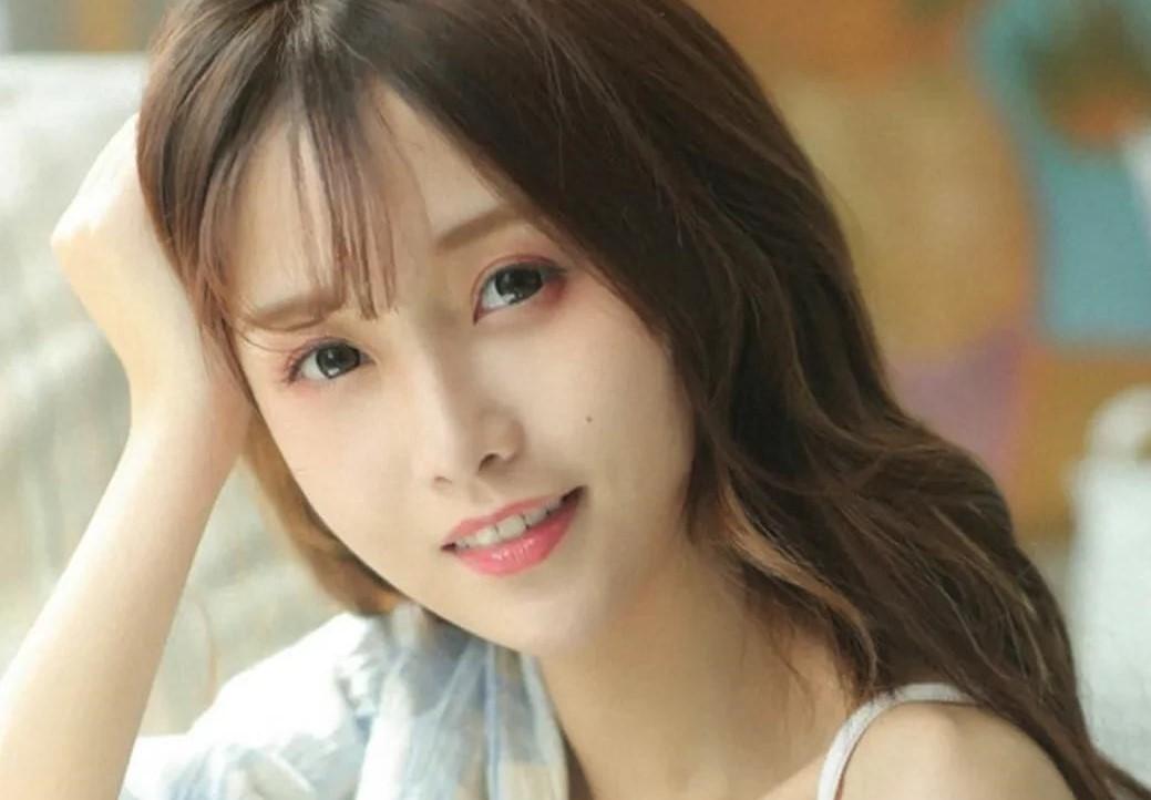 跟女孩子聊天怎么表白（向心动女孩表白情话撩妹套路汇总） 第5张