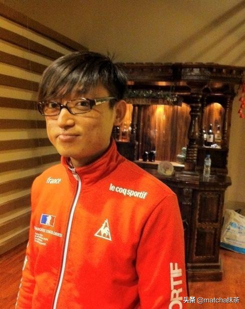 陈羽凡突然去世？原是胡海泉发文悼念兄弟，大批网友纷纷表错情！ 第7张
