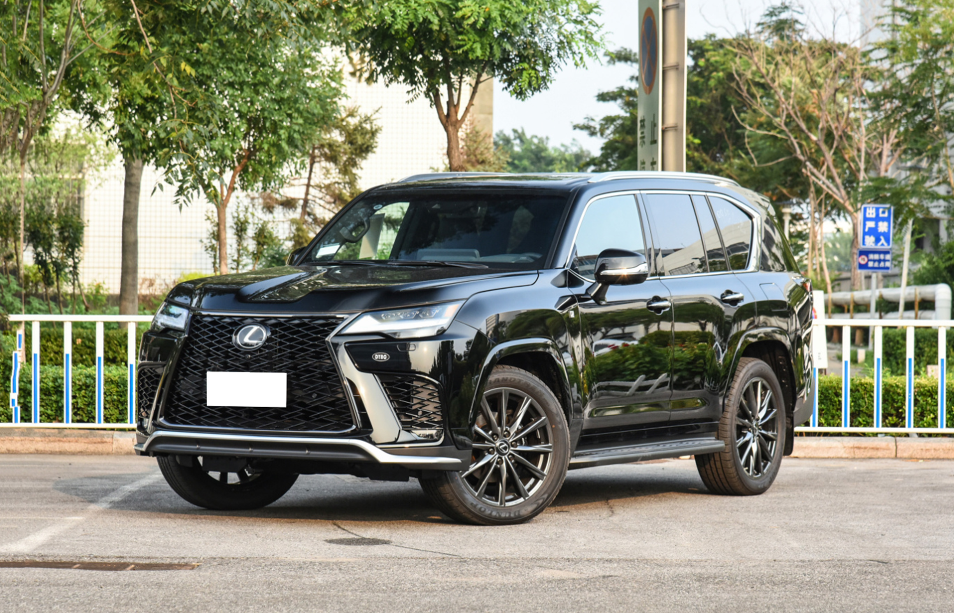 雷克萨斯lx570售价2021款价格（一文读懂LX570背后的售价） 第5张