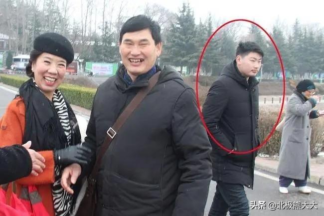 亚男个人资料简介（深扒“大衣哥儿媳妇”陈亚男攀升记） 第41张