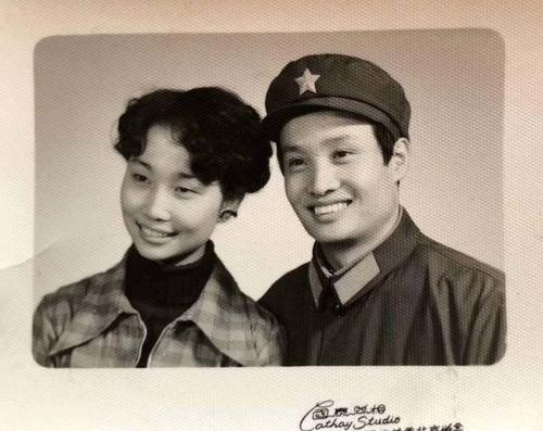 好男人阎维文：陪妻子抗癌33年，女儿嫁进名门，亲家比他还厉害 第35张