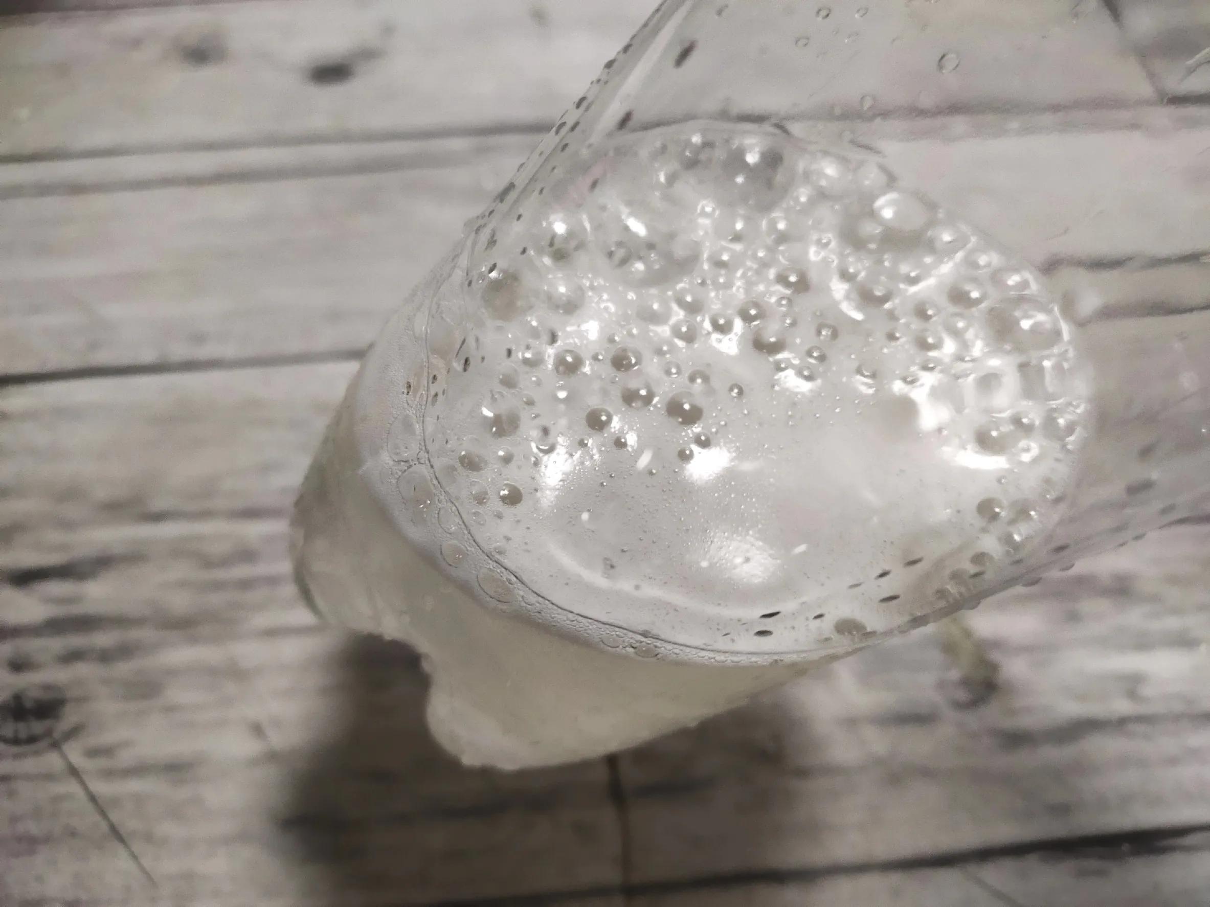 正宗蜂蜜怎么分辨正确（鉴别蜂蜜真假的超简单方法） 第15张