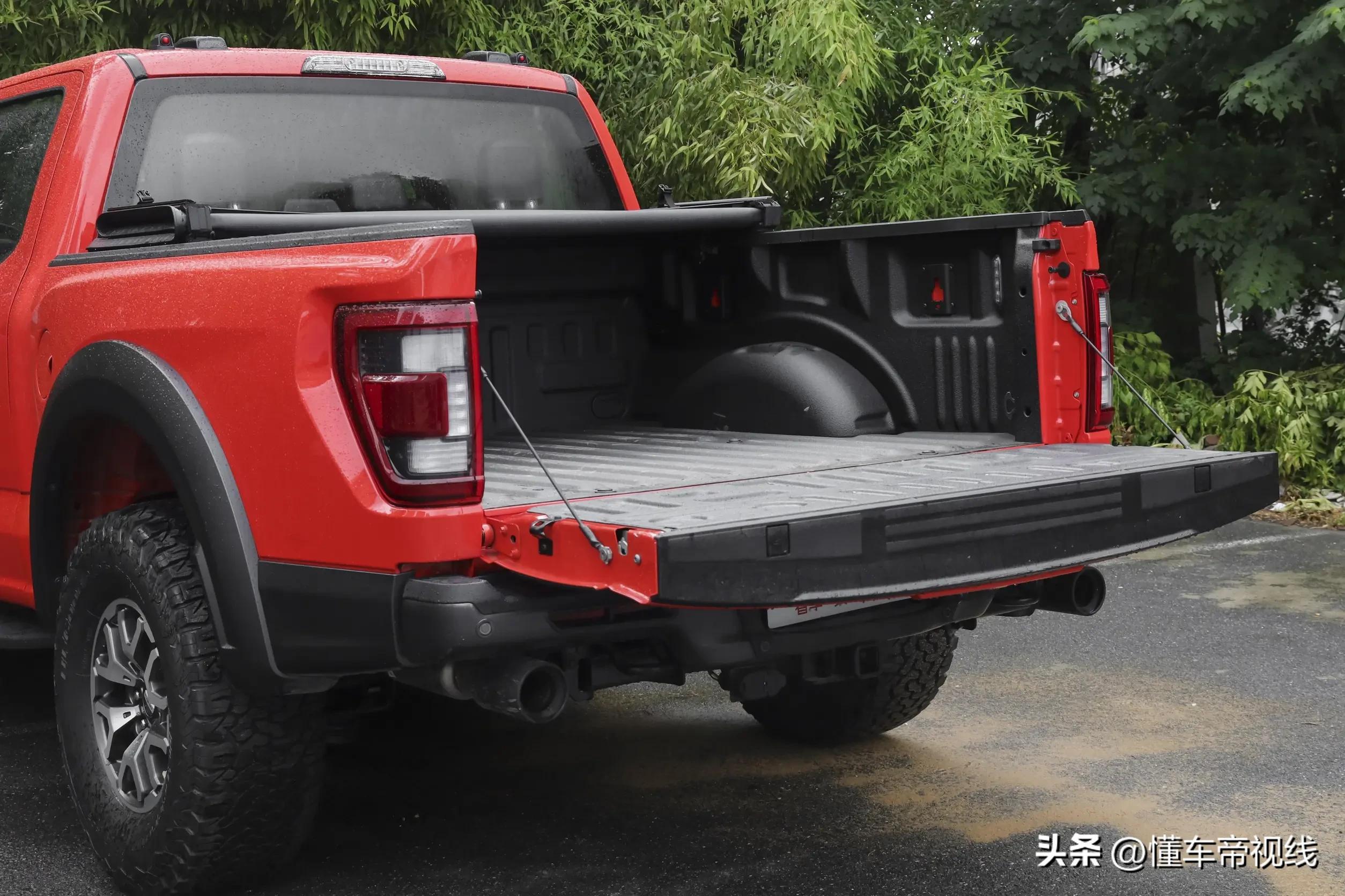 福特猛禽f750价格（福特猛禽2023款报价72万起售） 第9张