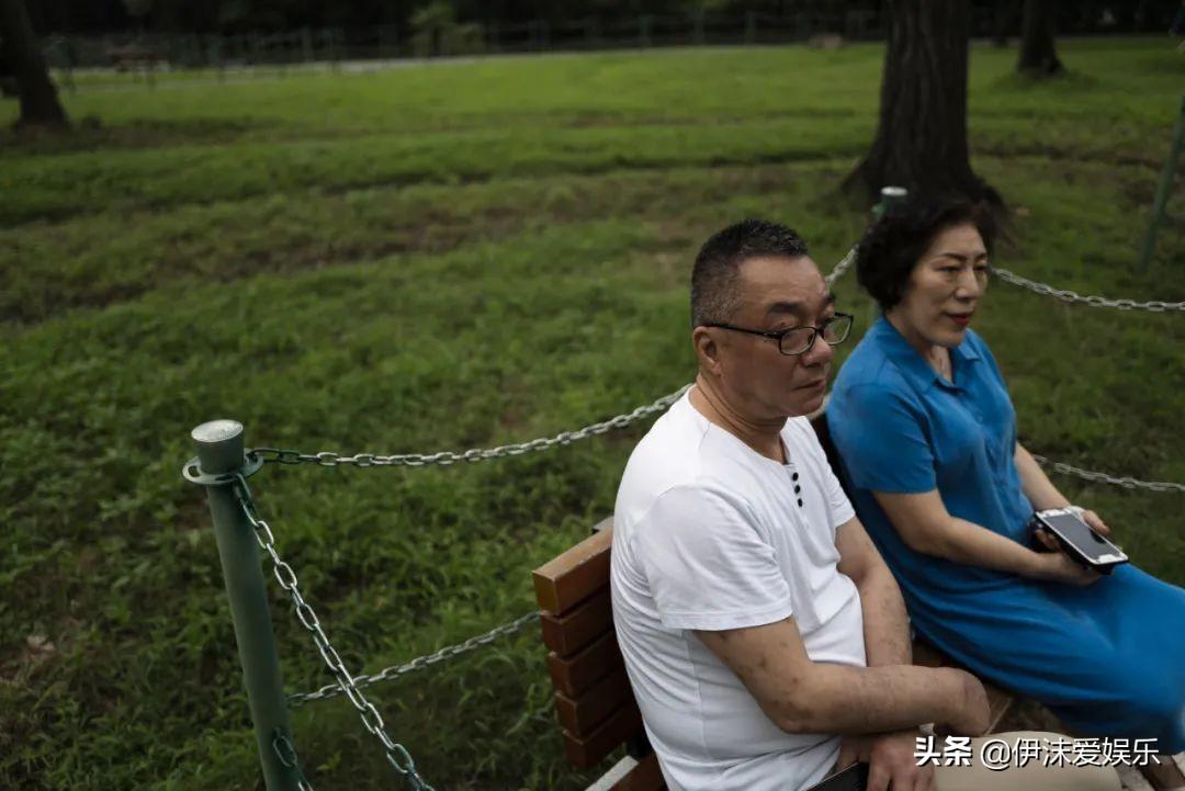 乔任梁的卧室满地是血图片（乔任梁父母首谈儿子离世现场） 第7张