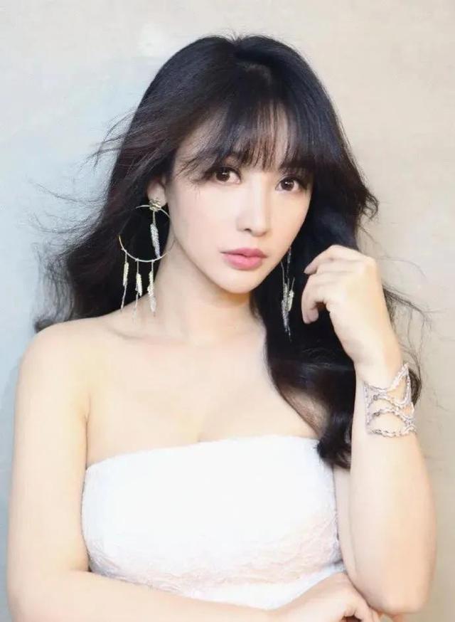 包贝尔柳岩婚礼事件发生了什么（起底包贝尔婚礼闹剧始末） 第3张