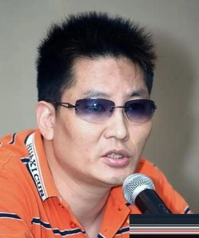 何炅为什么被全网封（某导演呼吁封杀何炅并列出4大原因） 第3张