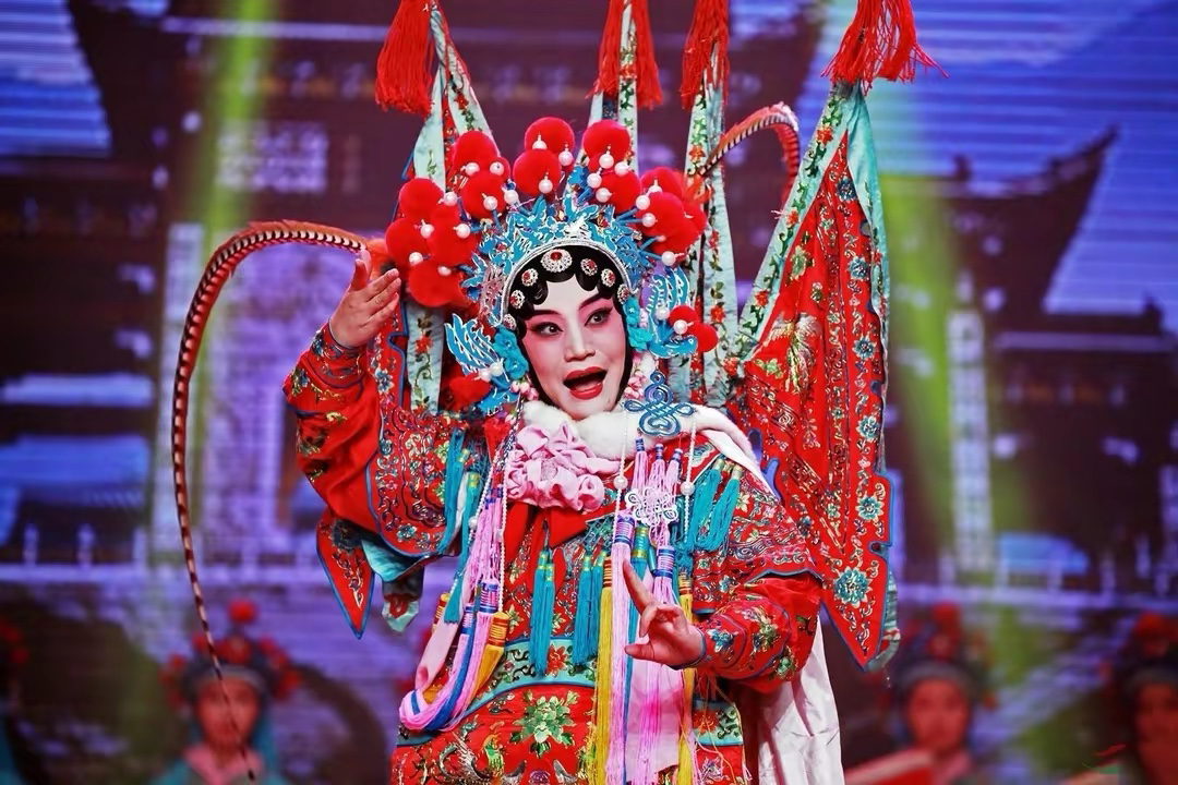 小香玉简历及个人资料（嫁小5岁老公被宠上天） 第7张