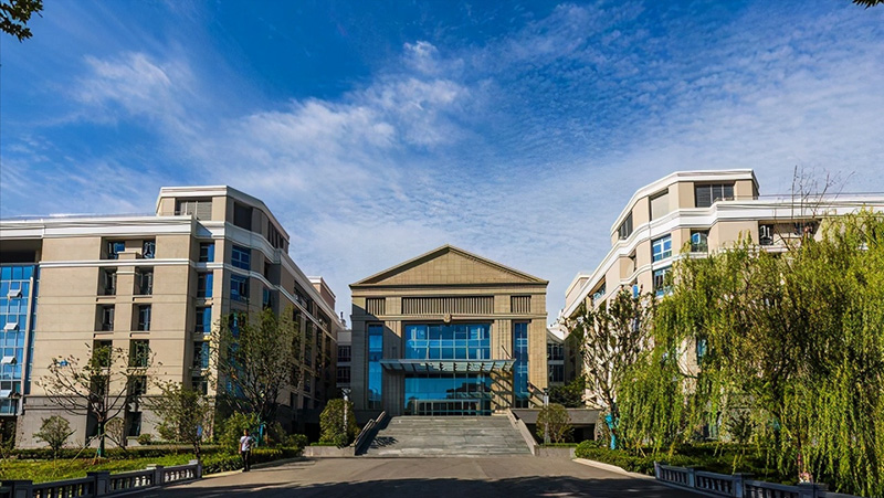 南京工业大学是985还是211（南工报考性价比高吗） 第1张