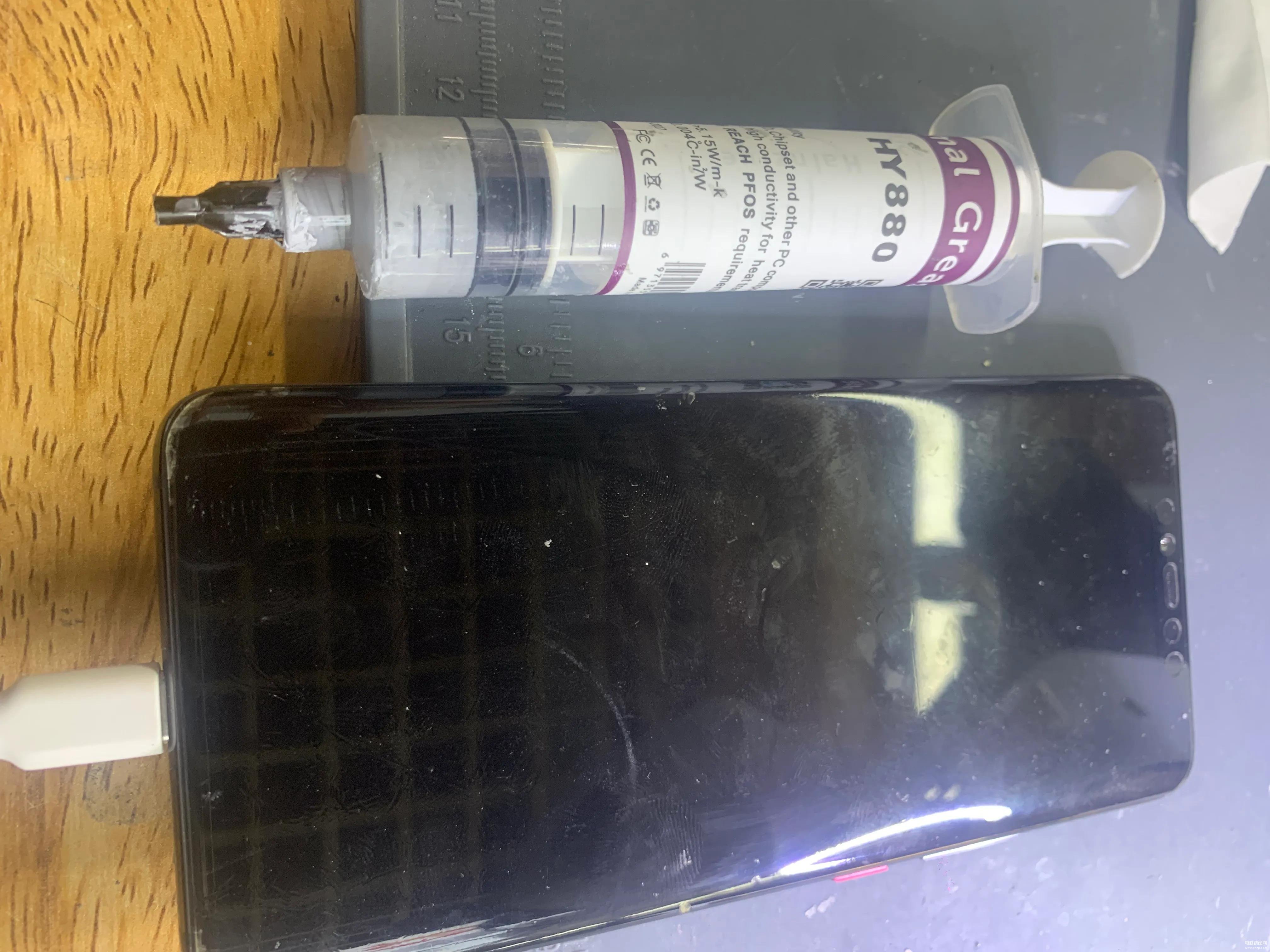 华为手机红灯一直亮开不了机怎么办（华为手机重启或亮红灯修复过程） 第19张