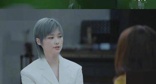 李宇春身体近期状况如何（李宇春父亲：目前身体状态很好） 第1张