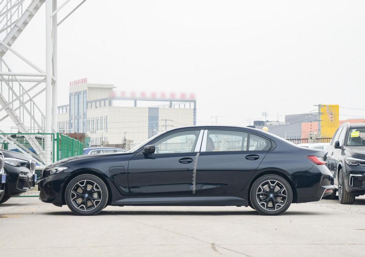 宝马i3纯电动车价格（起售价38万，新款i3续航可达592公里） 第5张