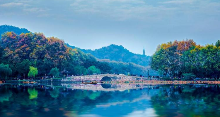 杭州旅游景点有哪些景点（盘点杭州21处最美打卡景点） 第1张