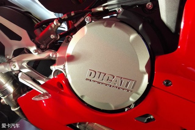 杜卡迪959 Panigale上市 售价17.8万元 第11张