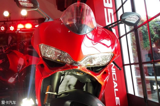 杜卡迪959 Panigale上市 售价17.8万元 第7张