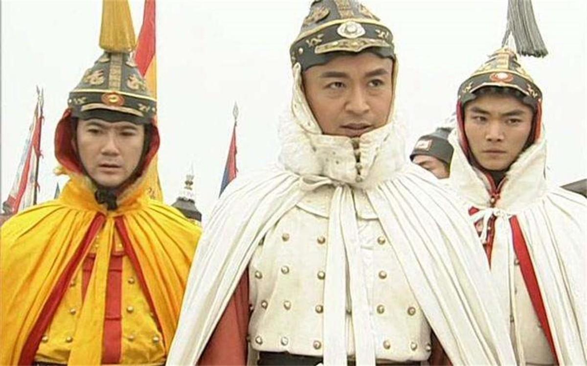 多尔衮为什么不自立为帝（大权在握为何一生不敢称帝） 第13张