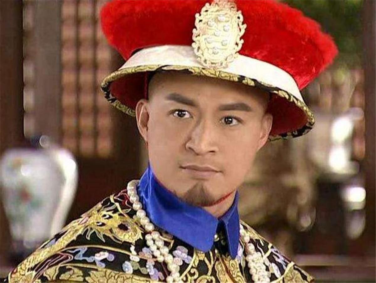 多尔衮为什么不自立为帝（大权在握为何一生不敢称帝） 第15张