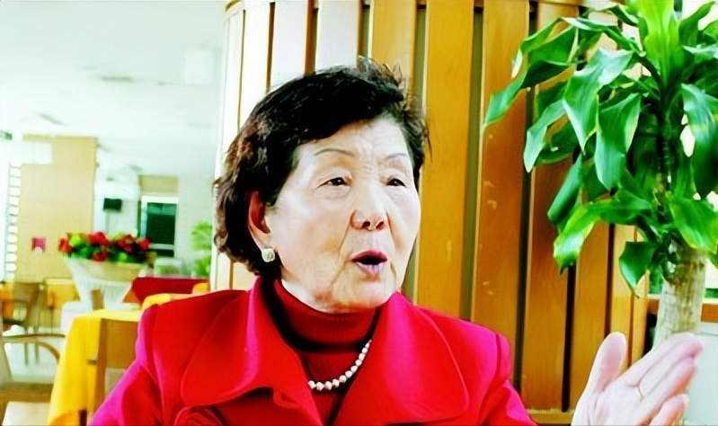 吴胜明传奇人生简介（80年代女首富吴胜明一生经历） 第17张