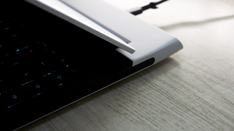 Alienware X14评测：牺牲性能的“轻薄”游戏本 第15张
