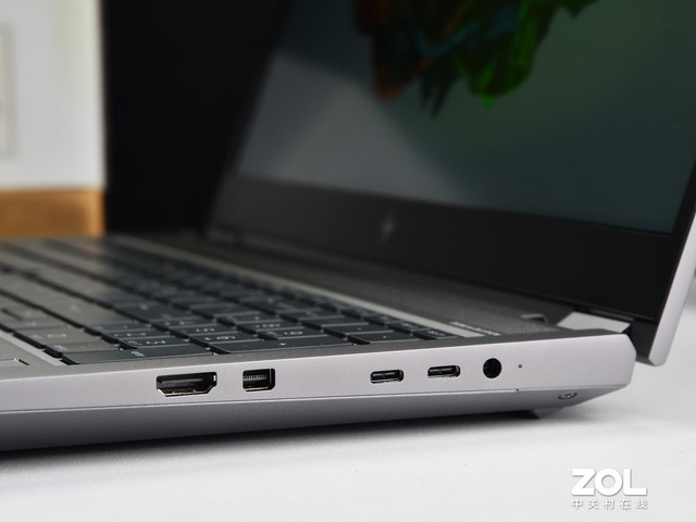 「有料评测」惠普专业图形工作站ZBook Fury G8评测：安静而强大 第15张