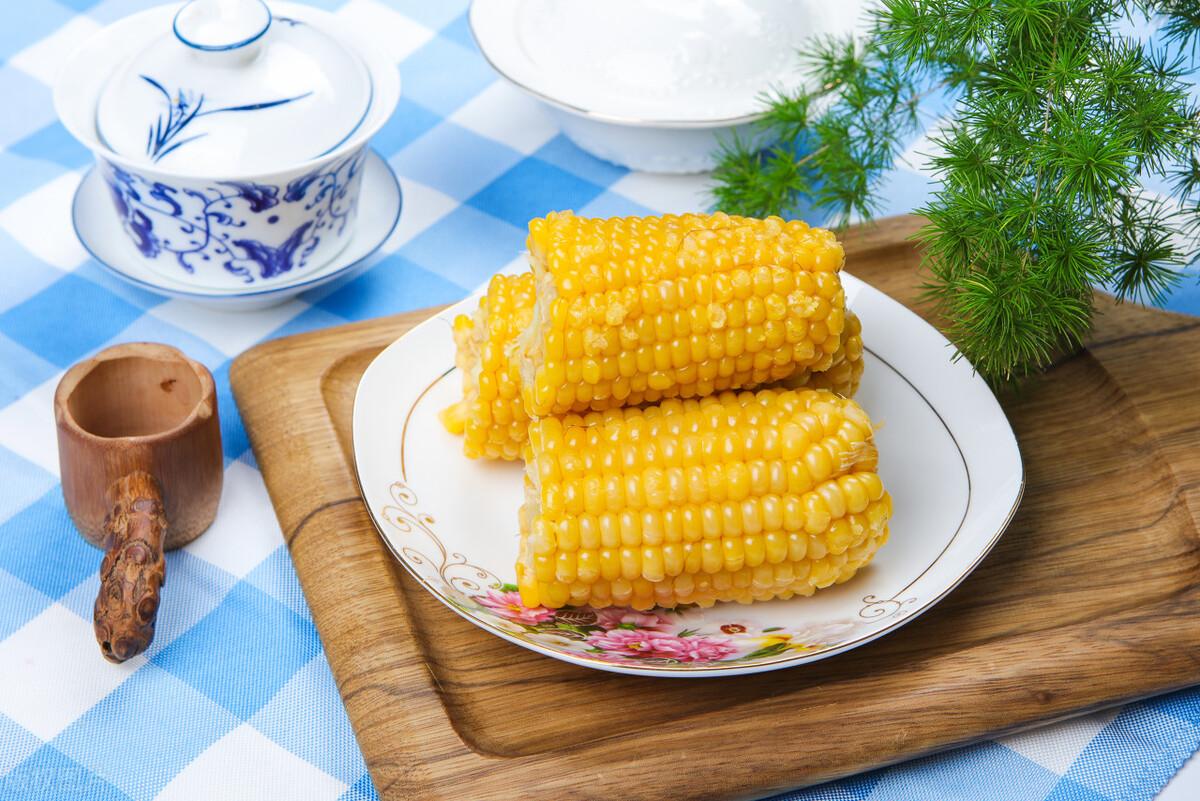 生玉米煮多长时间才能熟（玉米和米饭哪个热量高） 第5张