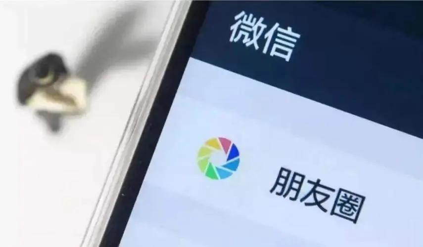 女朋友暗示你挽回她的表现（分手后想复合的8种行为） 第13张