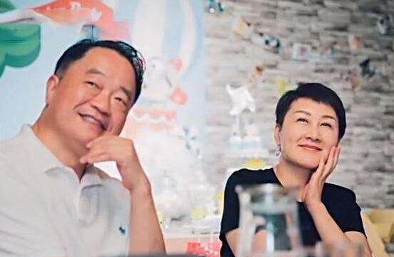 张凯丽个人资料简介（结婚26年无绯闻，漂亮女儿也是演员） 第17张