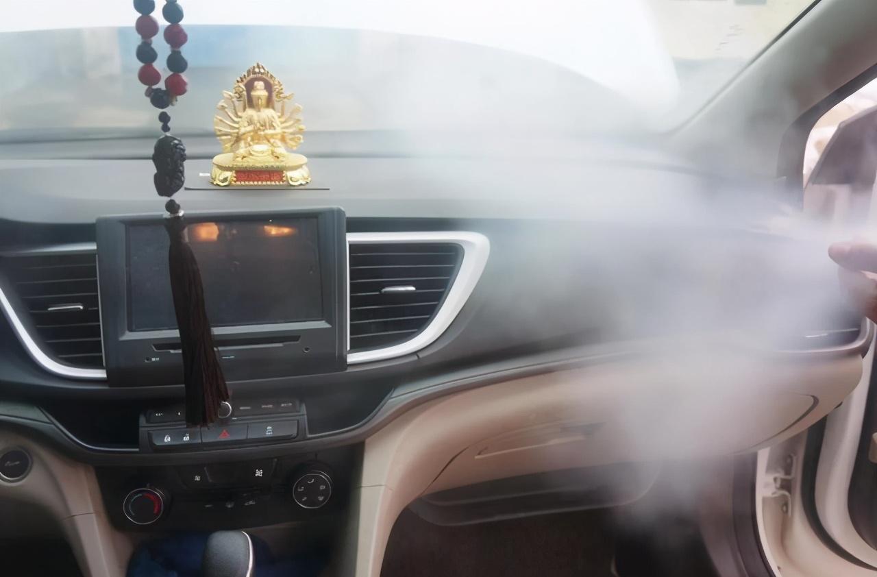 汽车内饰多久清洗一次？让老司机告诉你答案 第1张
