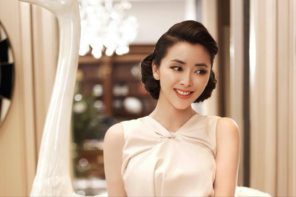 黄小蕾：被大张伟拒绝后，因一顿饭嫁富豪，闪婚生女被迪士尼拉黑 第57张
