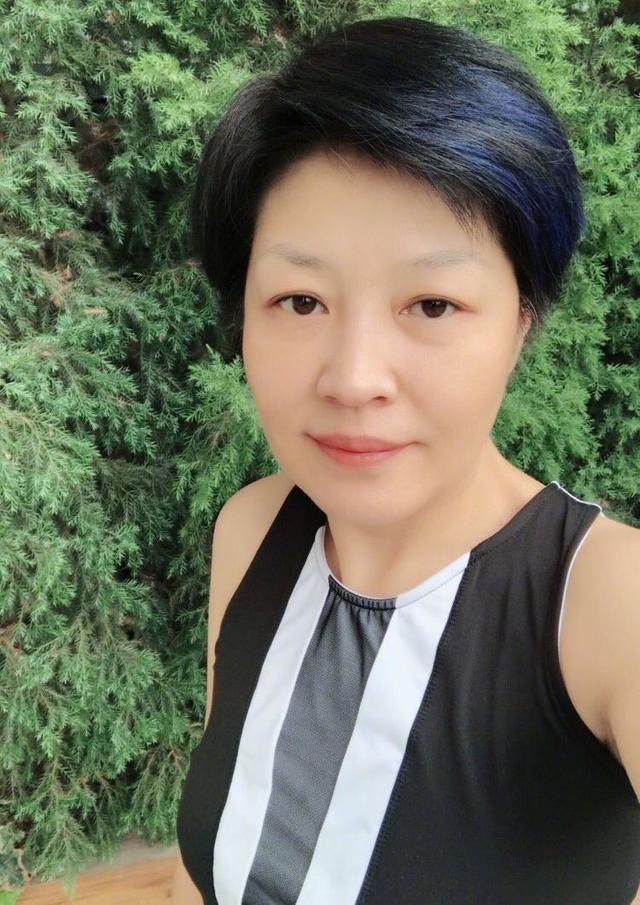 哈文改嫁的丈夫是谁？哈文未改嫁，还定期给公婆生活费 第45张