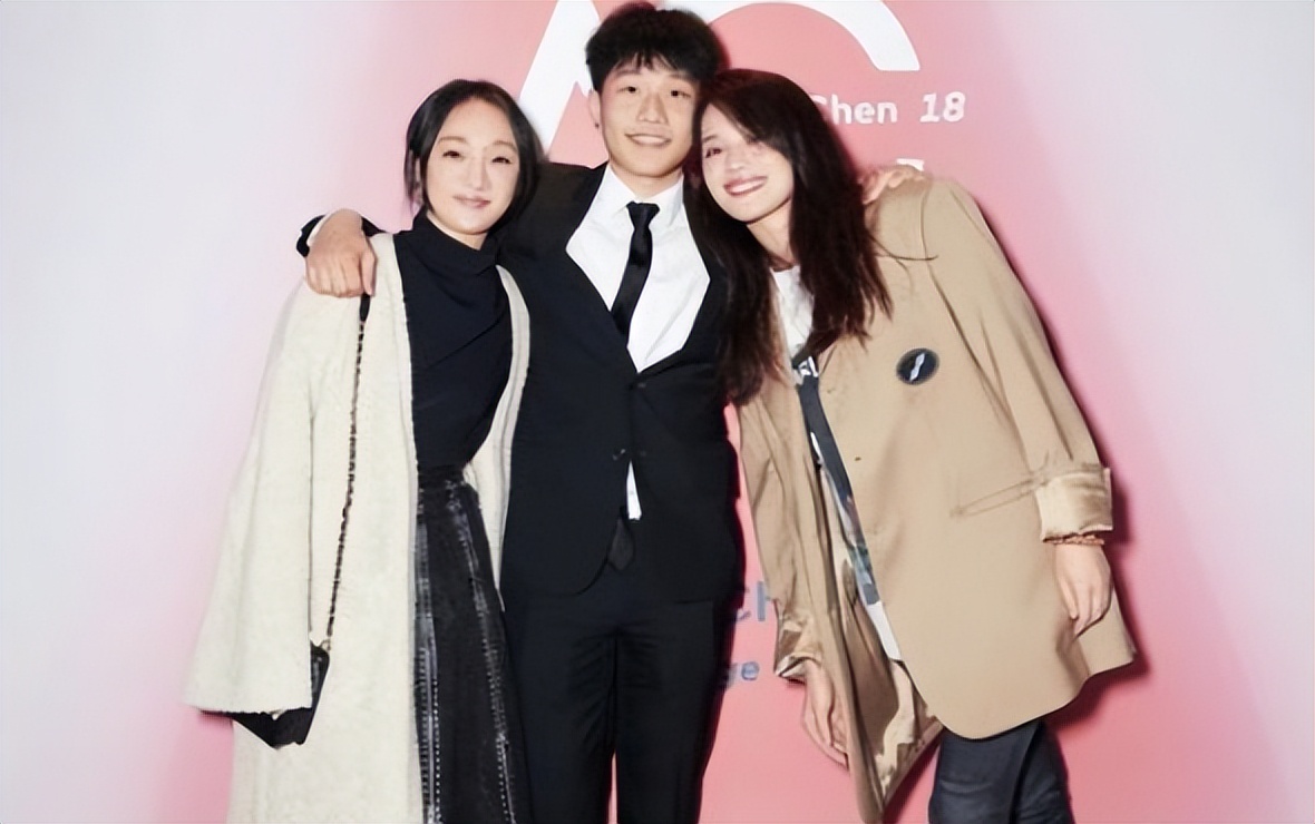 演员陈坤，单亲爸爸20年，46岁仍未婚，把非婚生儿子当全部 第43张