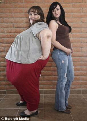 体重1450斤！全球最胖的女人嫁高富帅后生下2子，如今过成这样 第15张