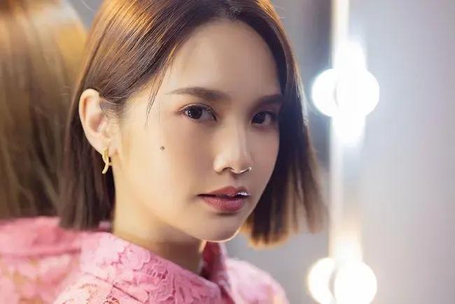 精彩女人典范——杨丞琳，从“傻白甜”到“全能天后”的逆袭人生 第1张