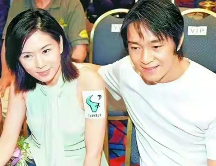 女人、事业和金钱，周星驰什么都不缺，为何偏偏终身不娶？ 第11张