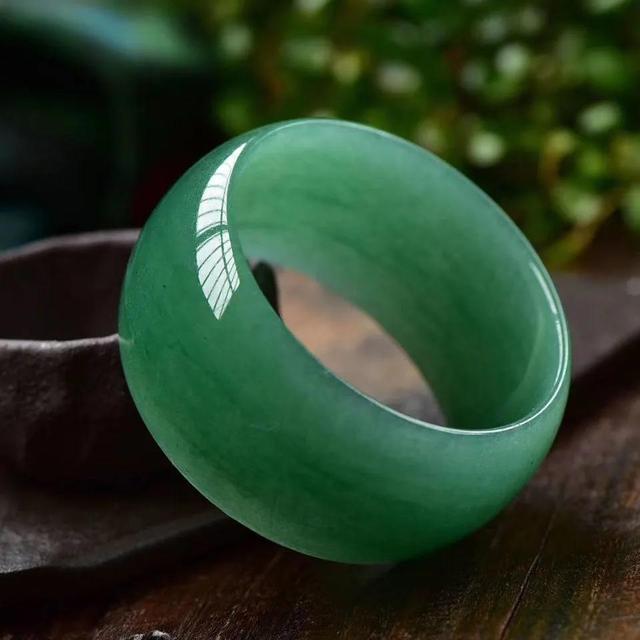 石英质玉值钱吗？（原来各种石英质玉价格是这样的） 第9张