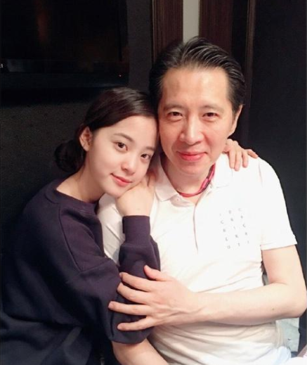 欧阳娜娜个人简历资料（21岁就崩了口碑，她做什么？） 第9张