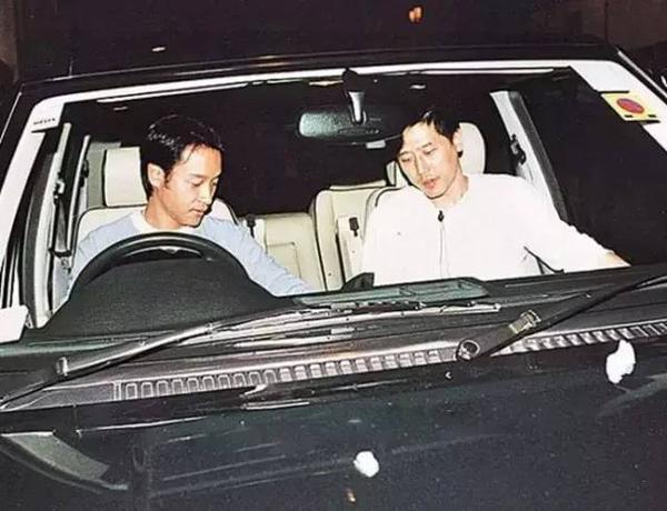 张国荣和唐鹤德是什么关系？相恋20年，唐鹤德诠释了真正的爱情 第3张