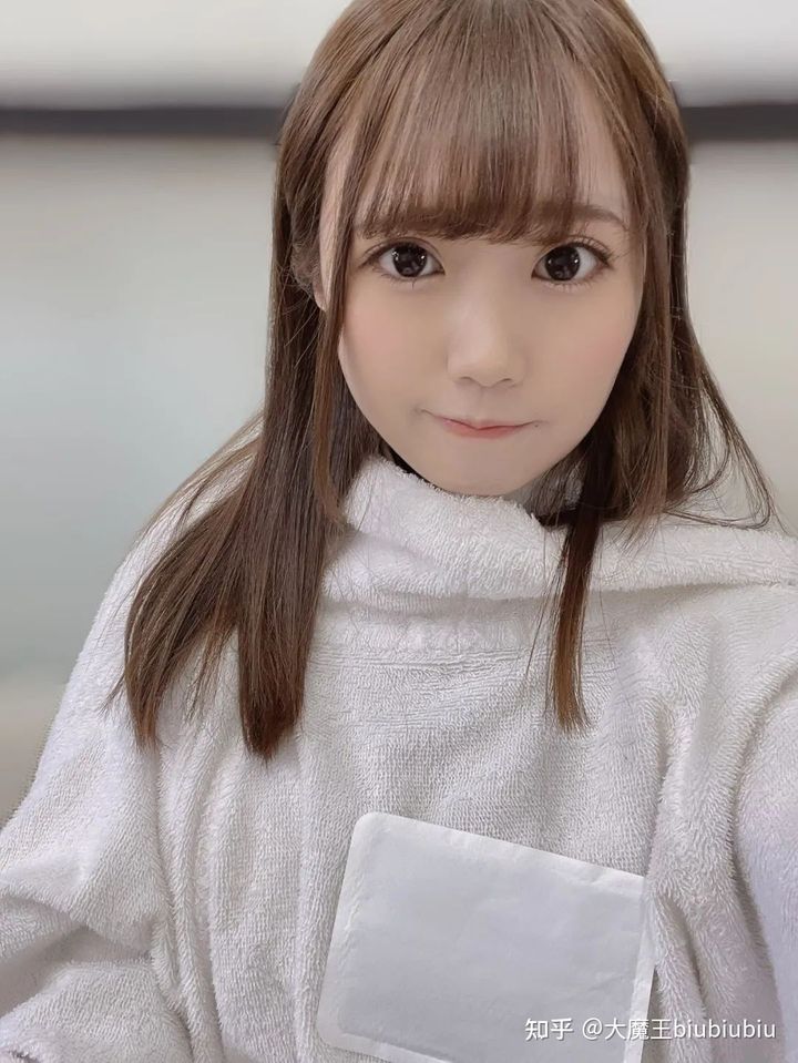 小花暖近况怎么样？一文详解小花暖职业生涯 第5张