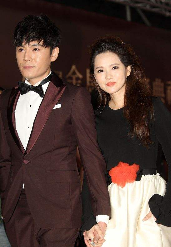伊能静个人资料简历（改嫁小10岁老公，婆婆把她当“亲女儿”） 第49张