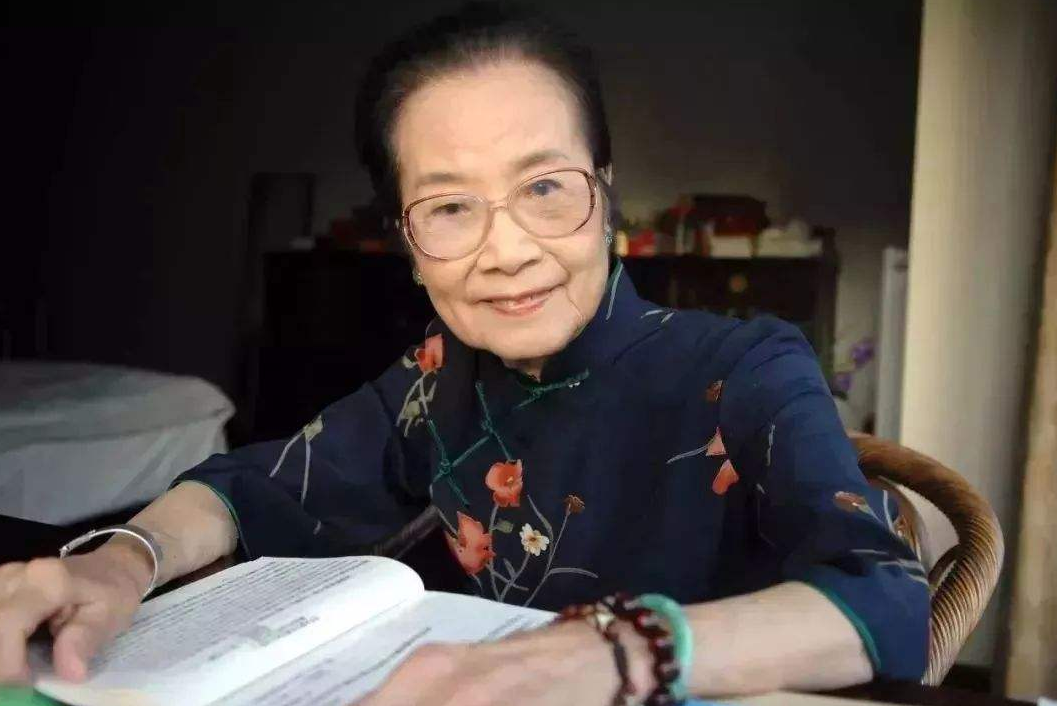 叶曼先生简介（国学大师叶曼，到底是何来头？） 第7张