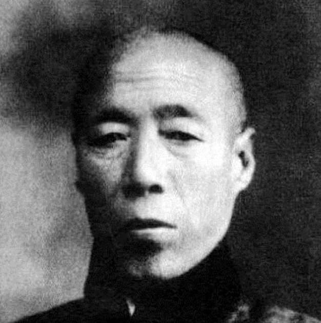 李莲英的舌头在慈禧的身上（他们之间有着怎样“不可说”的秘密？） 第3张