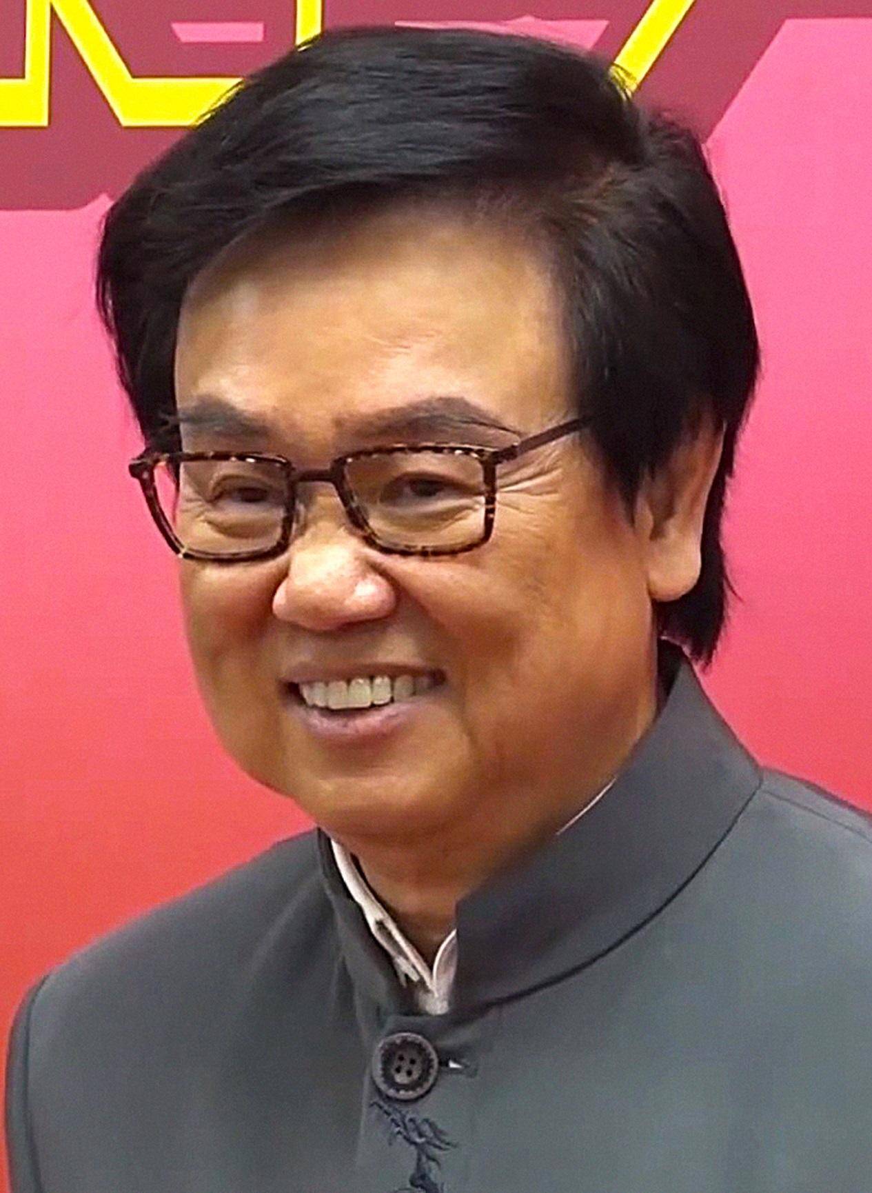 黄百鸣在香港有多厉害？眼光独到曾发掘多位巨星 第1张