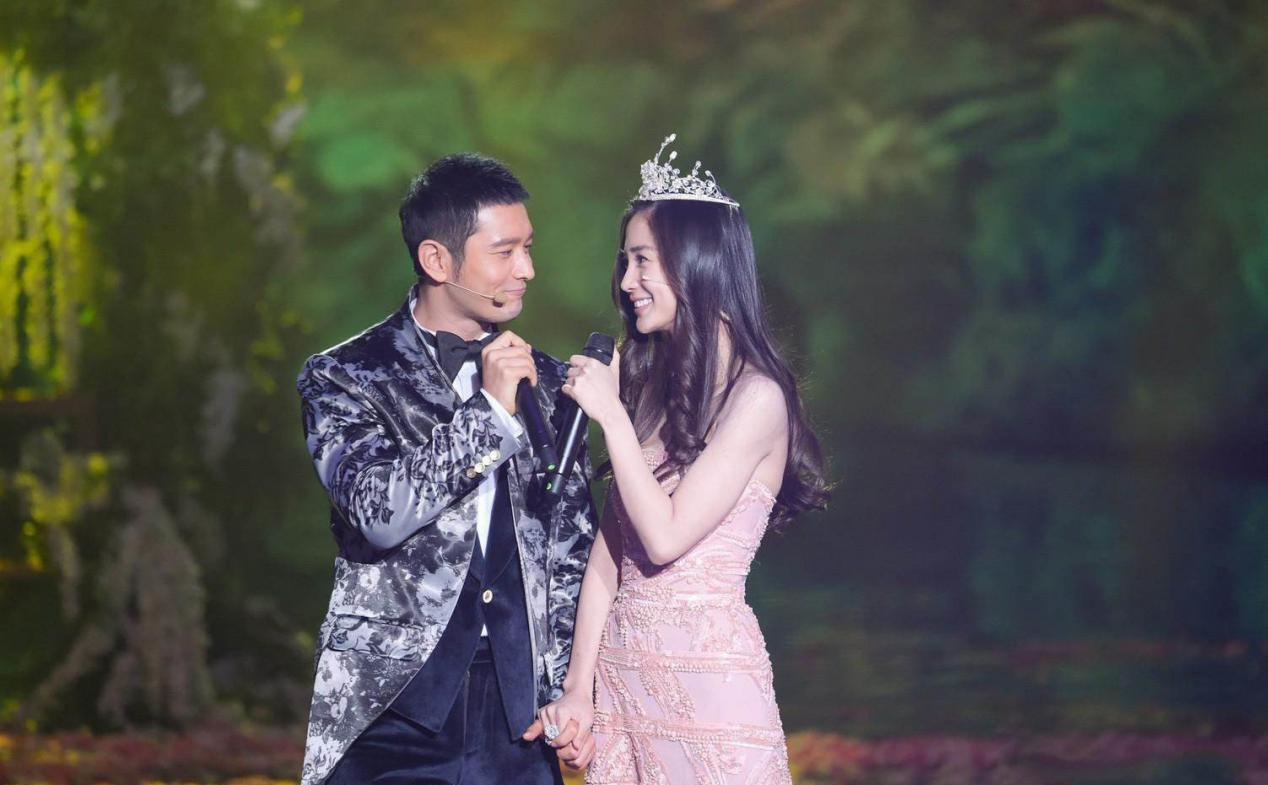 黄晓明和杨颖离了婚吗？真离了，婚变早有预兆 第5张