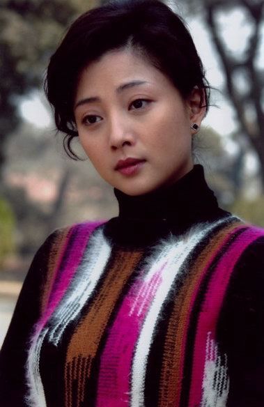 43岁殷桃频因颜值上热搜：出道20年16部经典作品，最绝的是演技 第35张