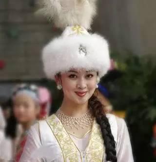 中国少数民族有哪些？（附：我国少数民族节日一览表） 第23张