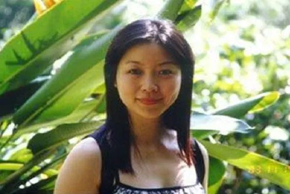 杨迪个人资料简介（34岁嫁水均益，与继女亦诗当闺蜜） 第3张