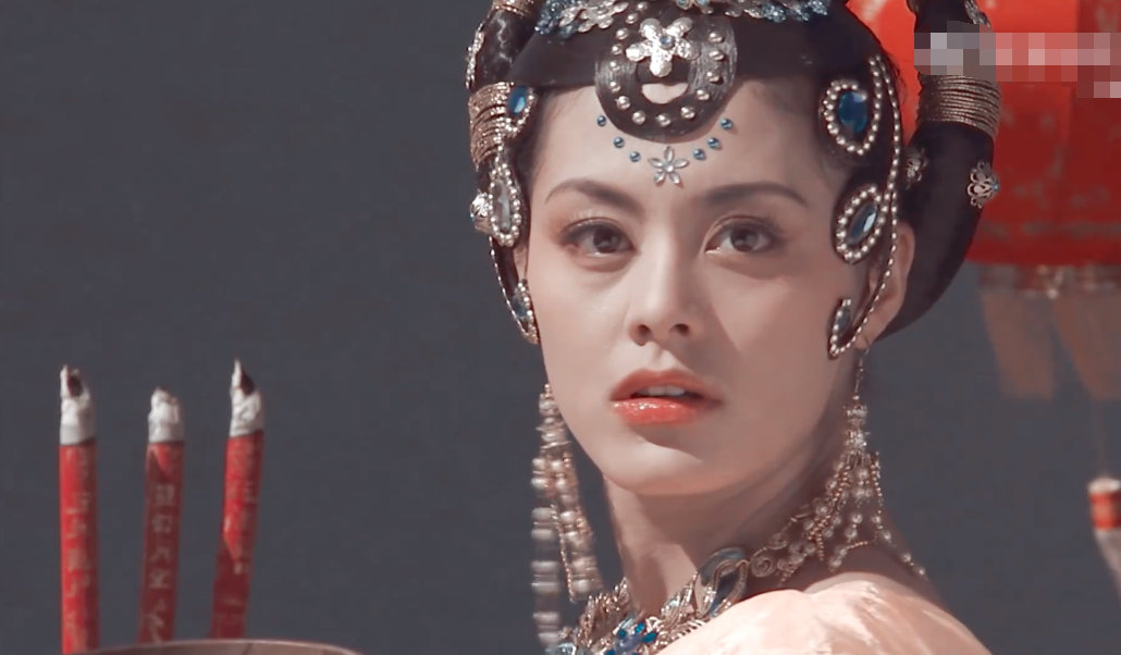 王力可：撞脸宁静阿娇，被称为央视亲女儿，演了无数女主剧仍不火 第17张